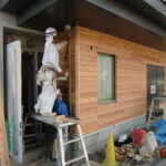 押縁を取付ます。