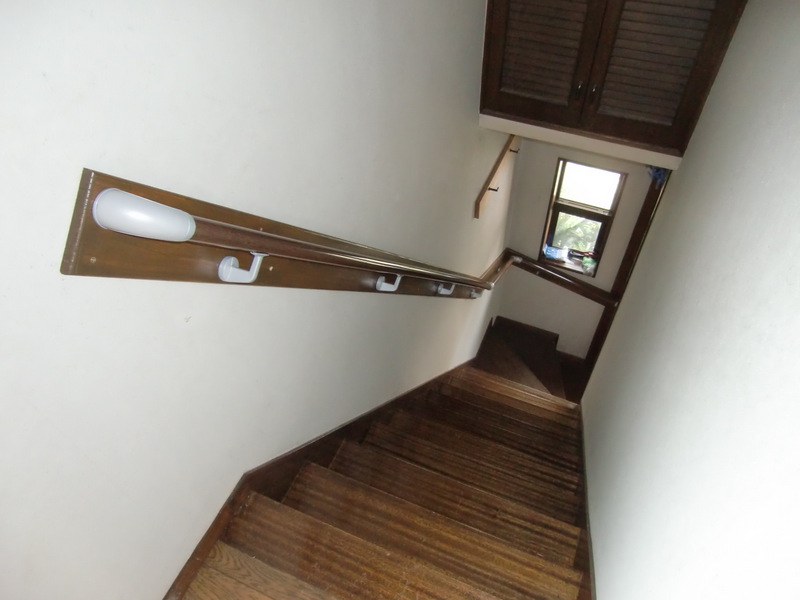 介護保険住宅改修　手摺取付工事