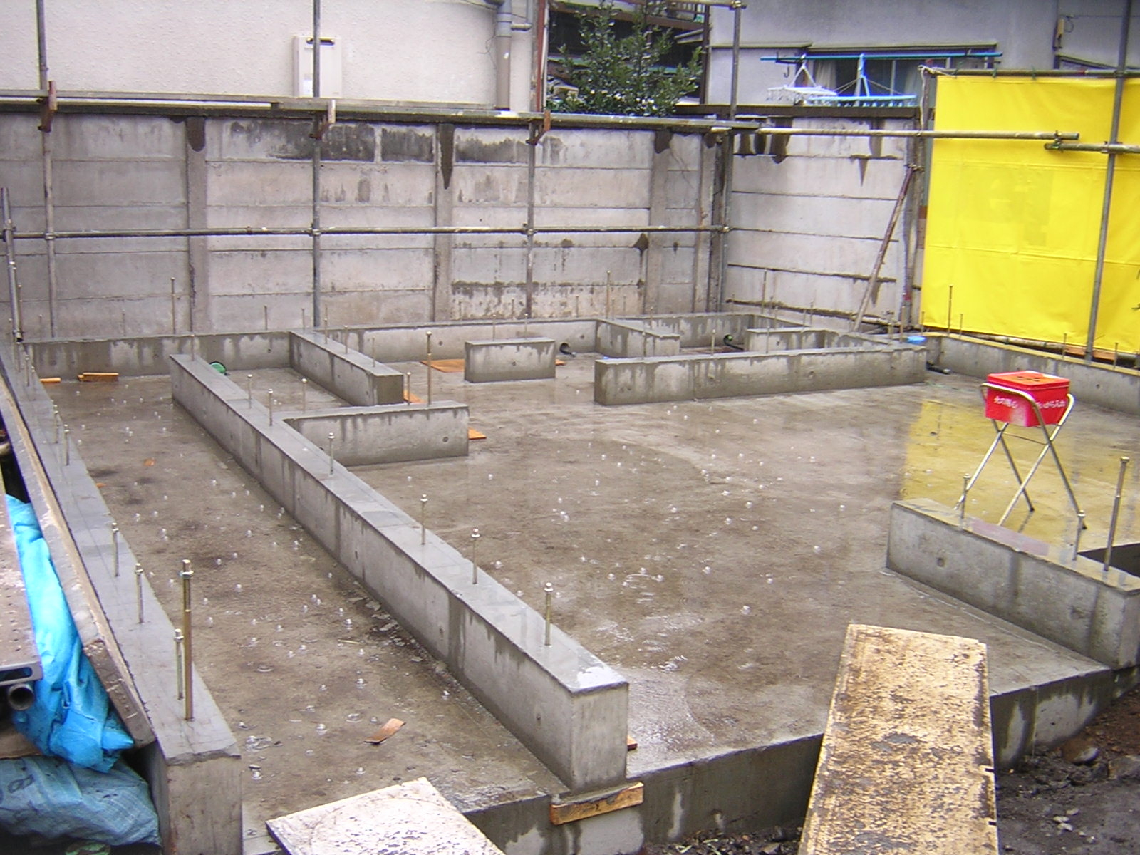 基礎が完成しました。